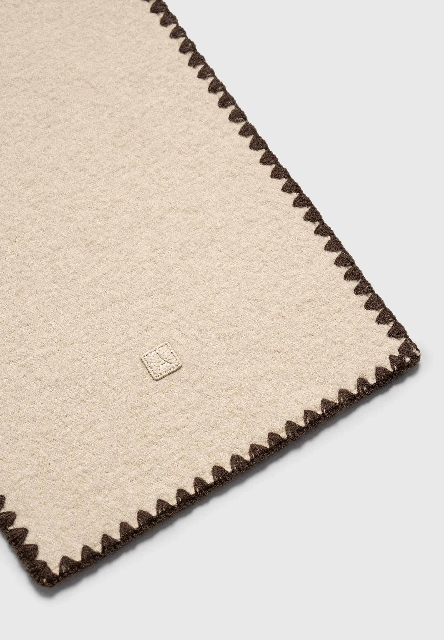 Aube - Blanket Stitch Wool Scarf - Taupe - Image 7