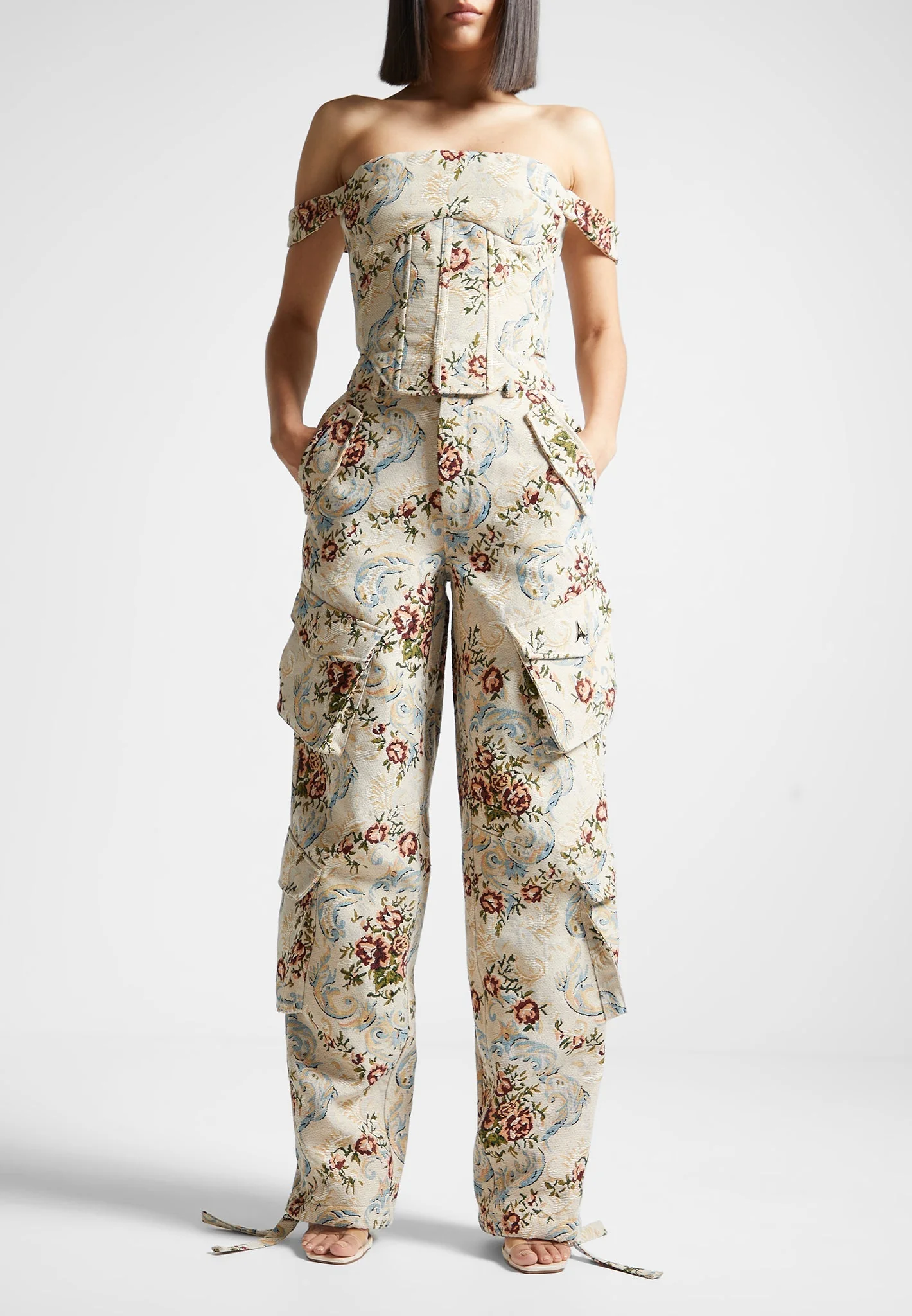 Anne - Floral Jacquard High Waisted Cargo Pants - Beige - Image 4