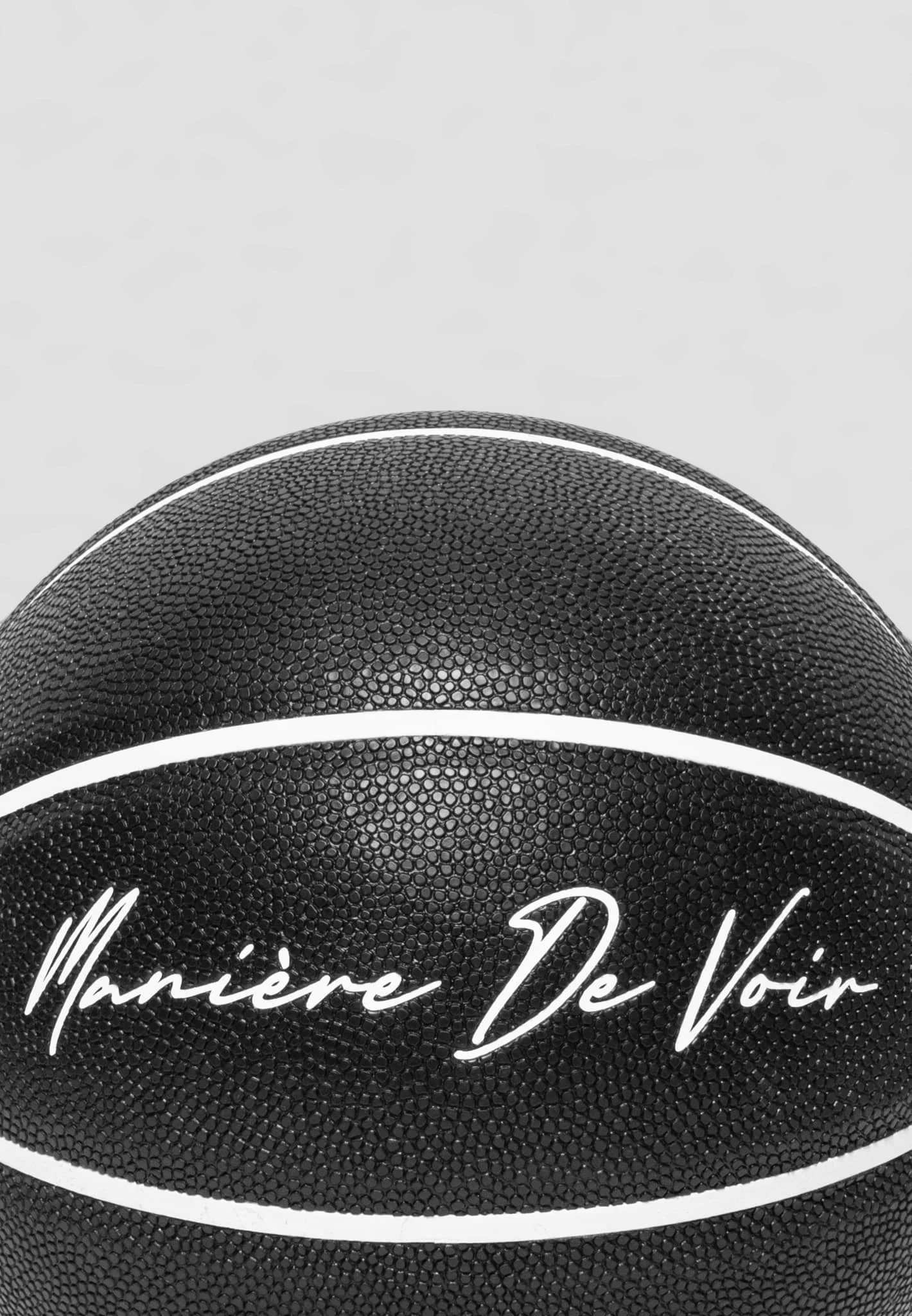 1/100 Signature Basketball - Black - Image 3