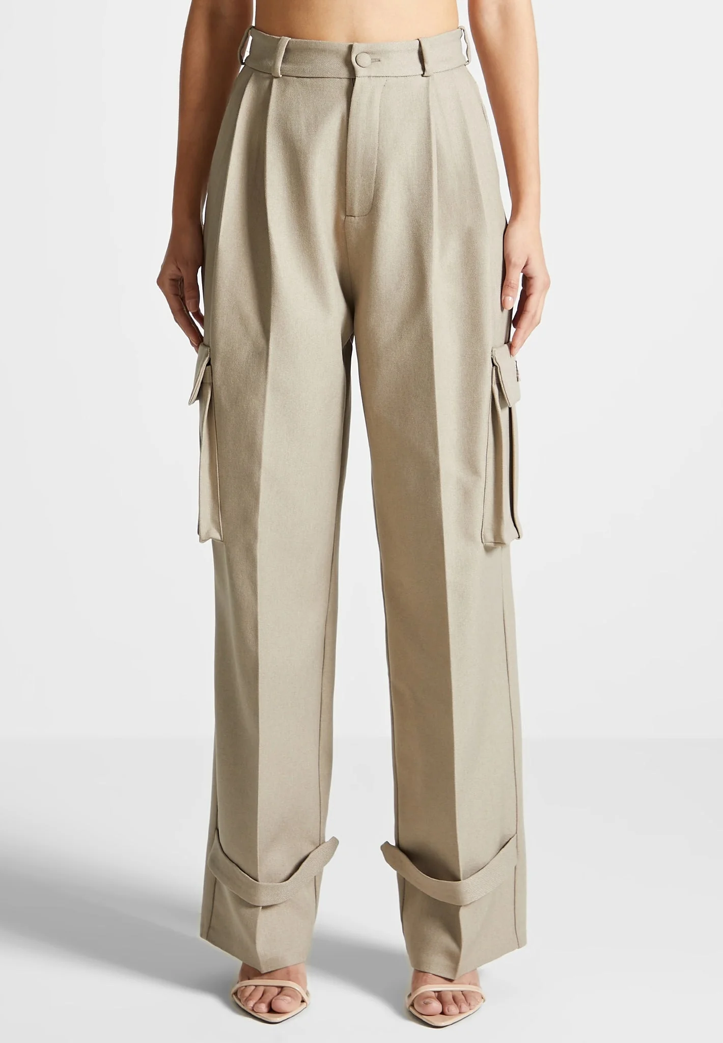Danielle - Tailored Pleated Cargo Trousers - Beige - Image 3